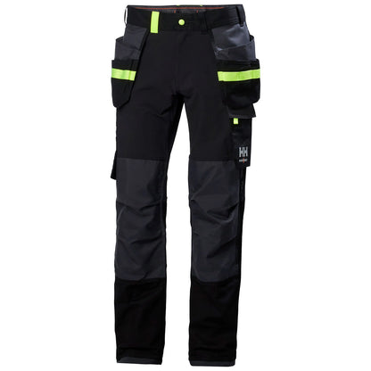 Moške črne premium delovne hlače s 4-way stretch prožnostjo Helly Hansen Oxford Construction - pogled od spredaj